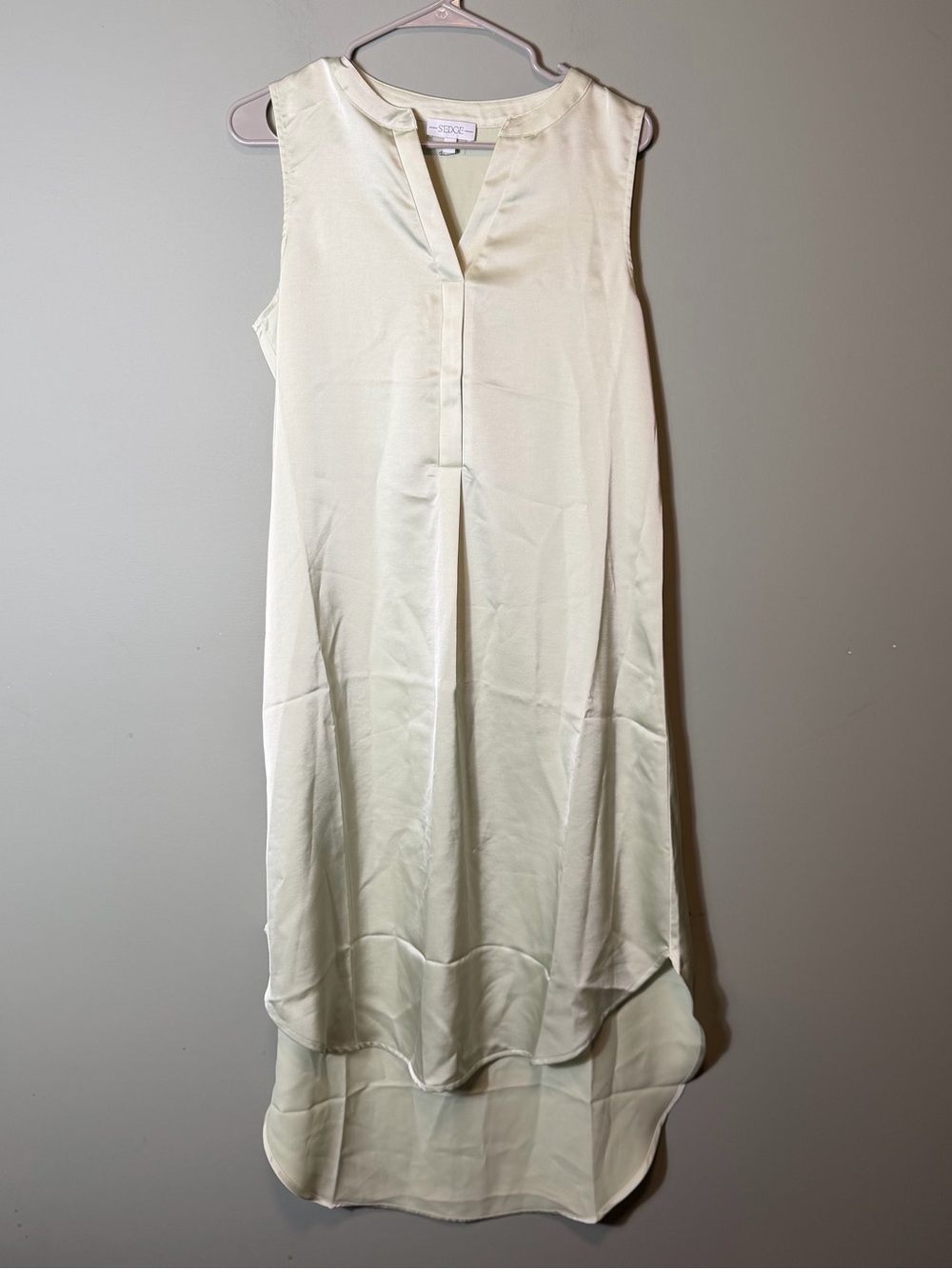 S’Edge Women’s Pale Green Sleeveless High Low Dress Satin Size Small NWOT